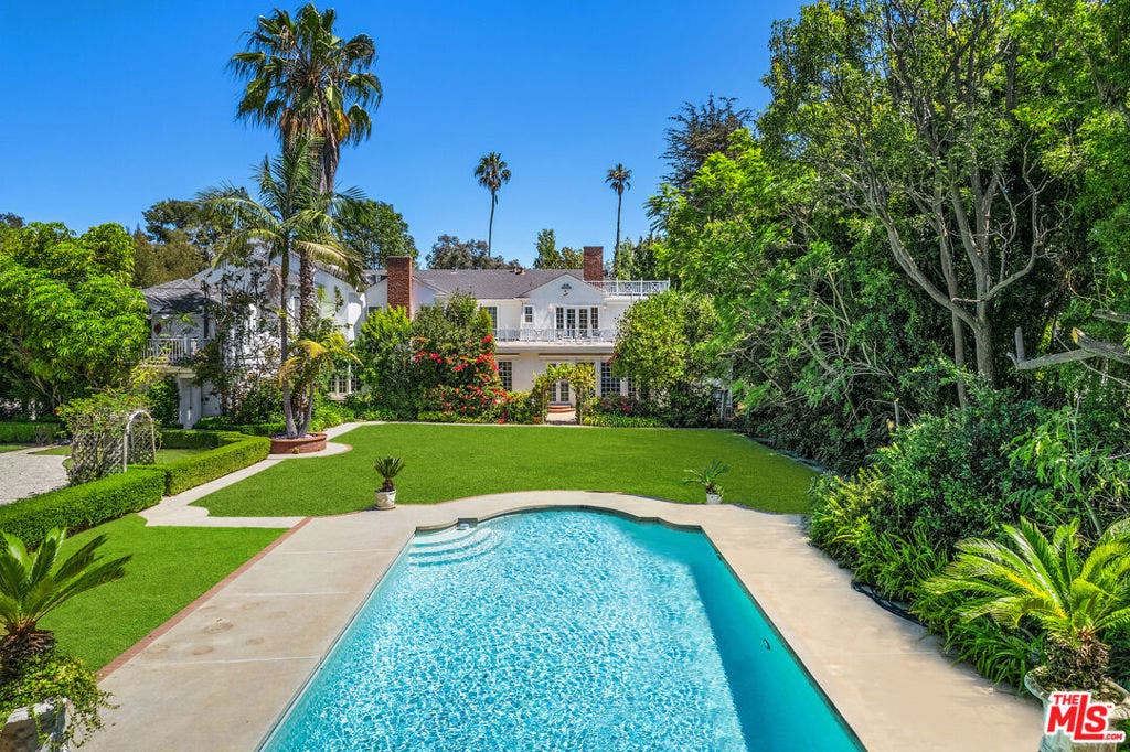 251 N Bristol Avenue, Los Angeles, CA 90049 251 N Bristol Avenue, Los Angeles, CA 90049