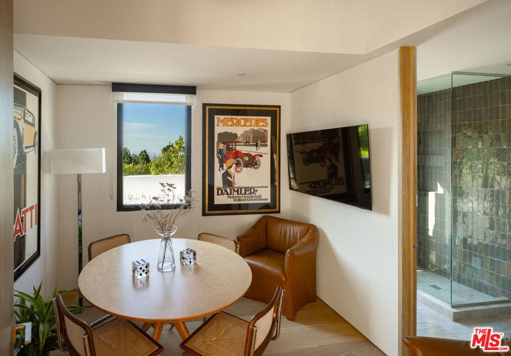 525 Arkell Drive, Beverly Hills, CA 90210 525 Arkell Drive, Beverly Hills, CA 90210