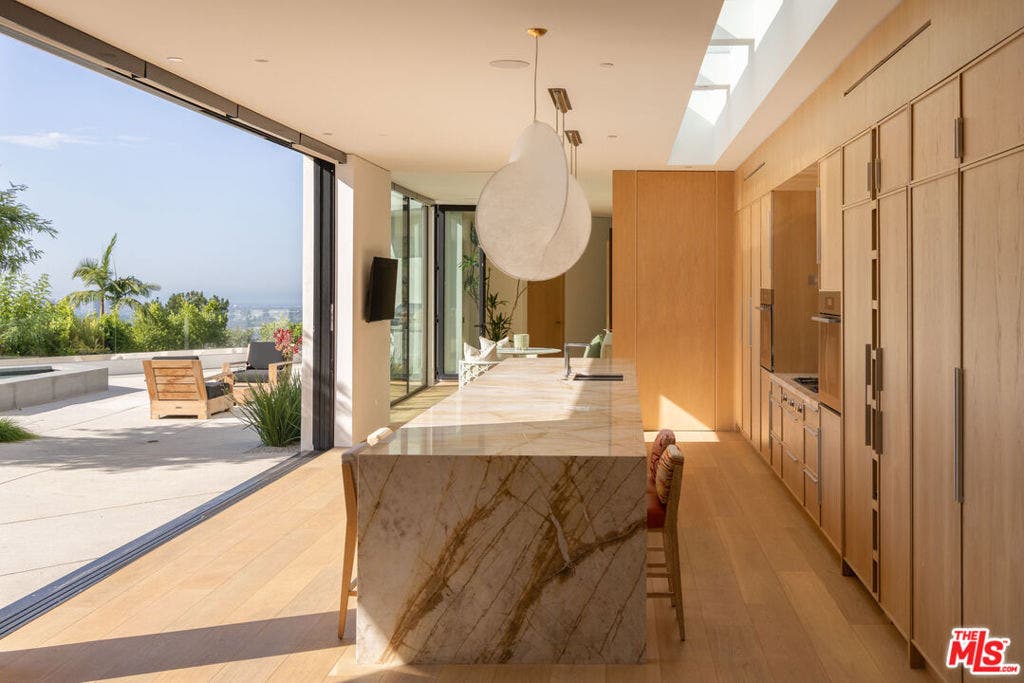 525 Arkell Drive, Beverly Hills, CA 90210 525 Arkell Drive, Beverly Hills, CA 90210