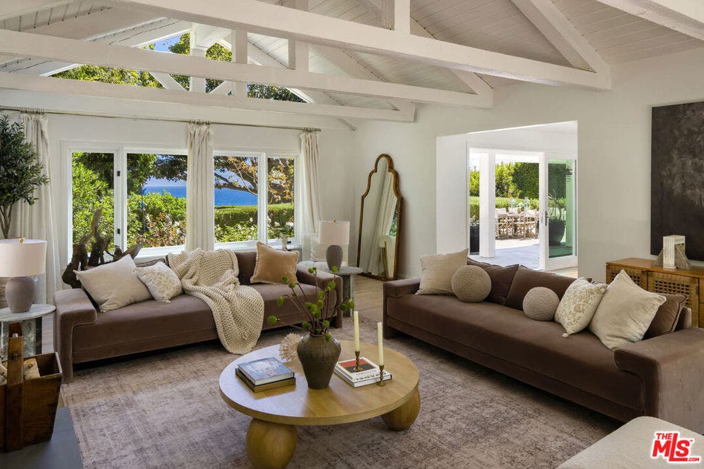 29225 Cliffside Drive, Malibu, CA 90265 29225 Cliffside Drive, Malibu, CA 90265