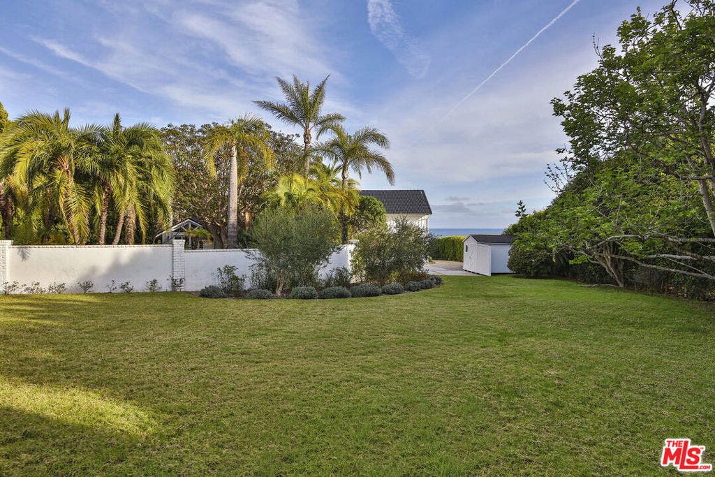 29225 Cliffside Drive, Malibu, CA 90265 29225 Cliffside Drive, Malibu, CA 90265