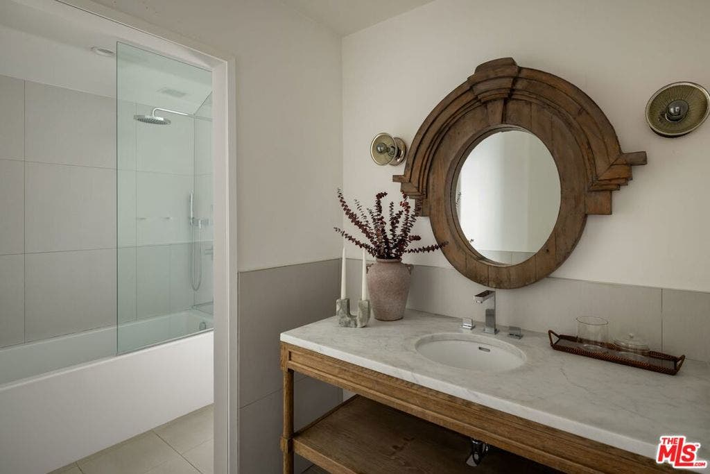 29225 Cliffside Drive, Malibu, CA 90265 29225 Cliffside Drive, Malibu, CA 90265