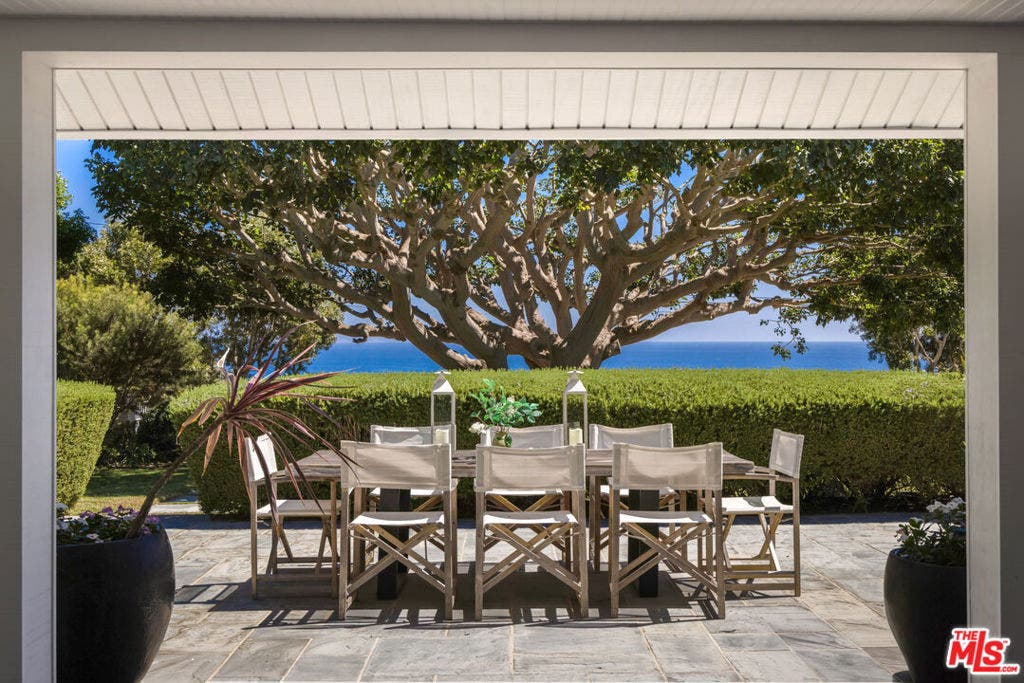 29225 Cliffside Drive, Malibu, CA 90265 29225 Cliffside Drive, Malibu, CA 90265