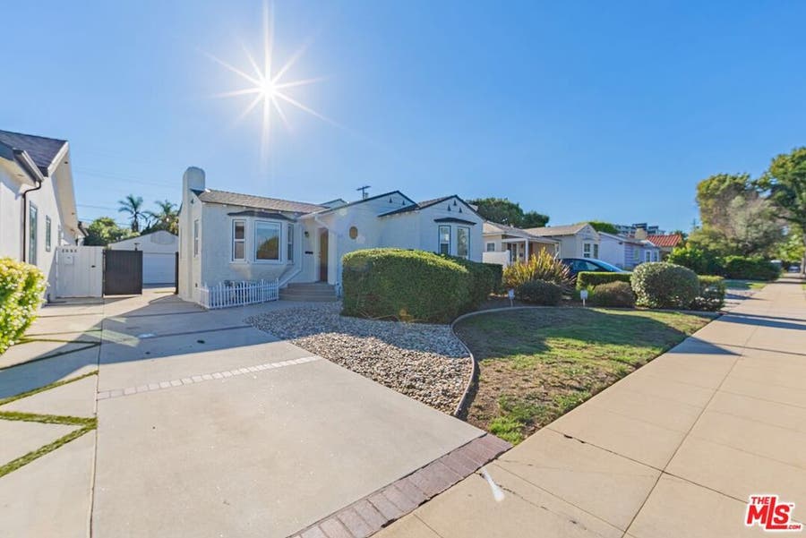 Property photo for 2551 S Bentley Avenue, Los Angeles, CA