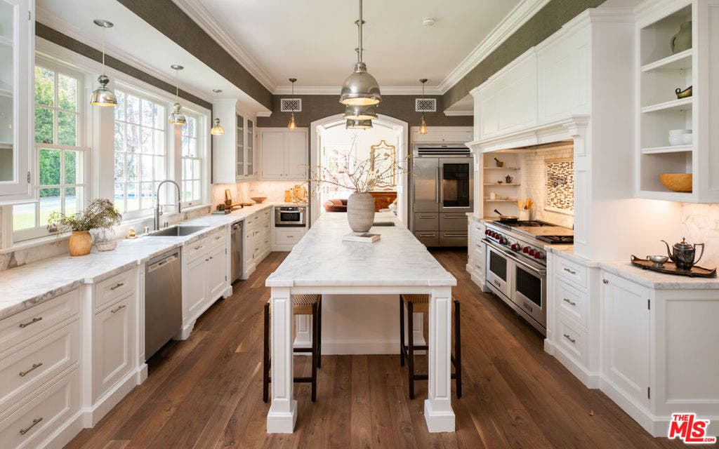 773 Amalfi Drive, Pacific Palisades, CA 90272