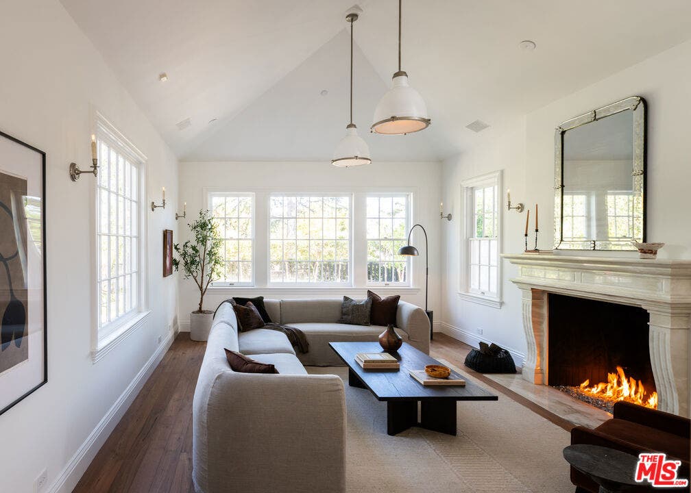 773 Amalfi Drive, Pacific Palisades, CA 90272