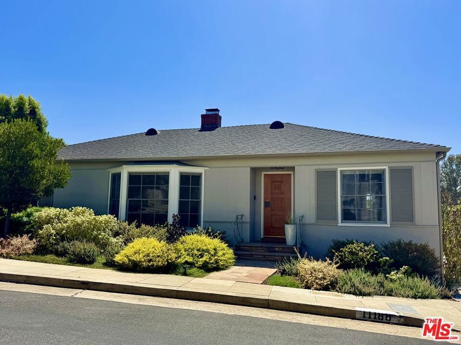 Property photo for 11188 Ophir Drive, Los Angeles, CA