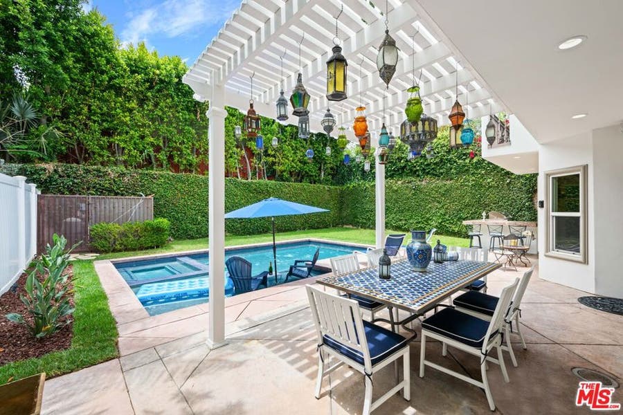 Property photo for 5419 Tampa Avenue, Tarzana, CA