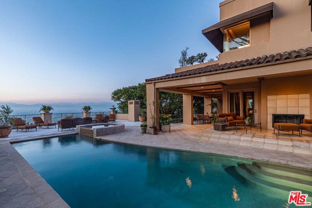 14701 Mulholland Drive, Los Angeles, CA 90077 14701 Mulholland Drive, Los Angeles, CA 90077