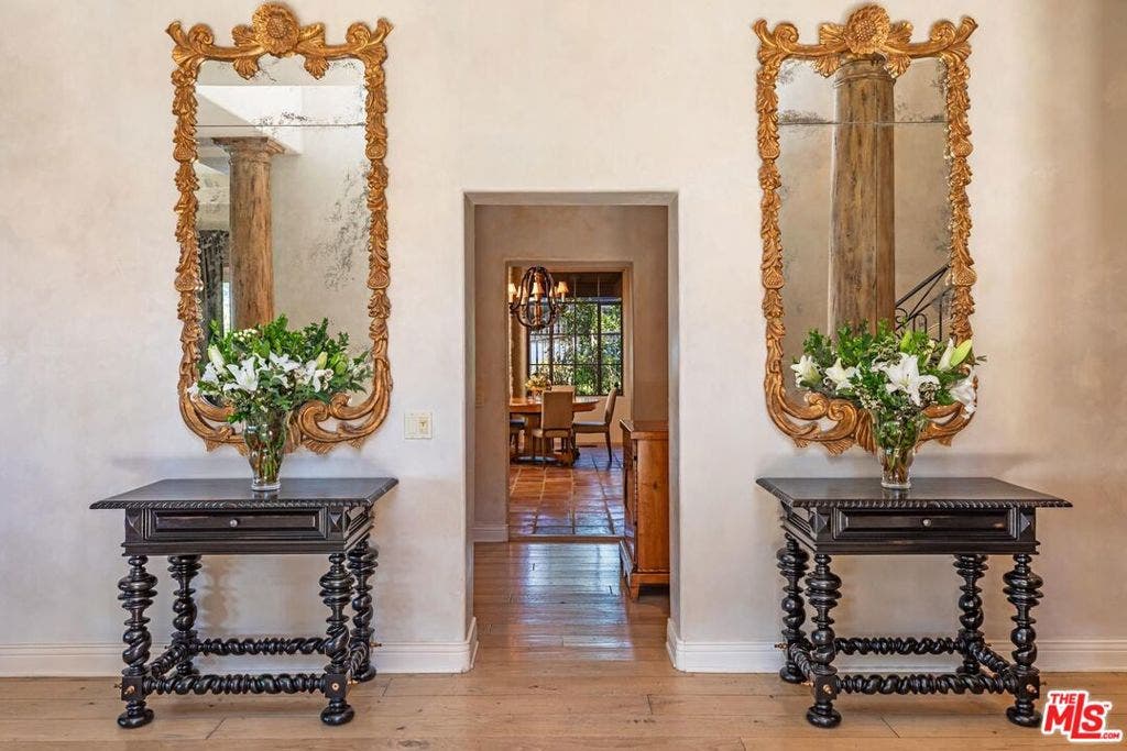 14701 Mulholland Drive, Los Angeles, CA 90077 14701 Mulholland Drive, Los Angeles, CA 90077