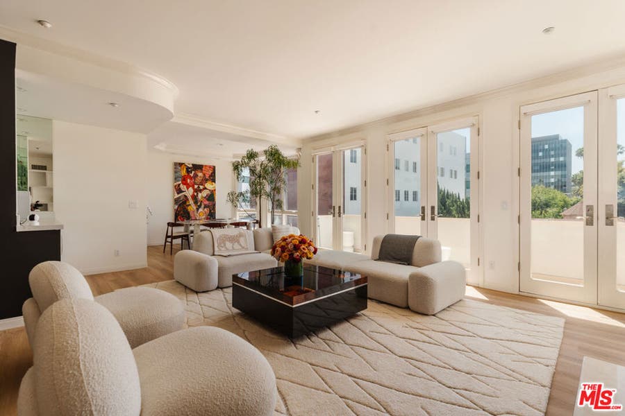 Property photo for 121 N Almont Drive, #304, Beverly Hills, CA