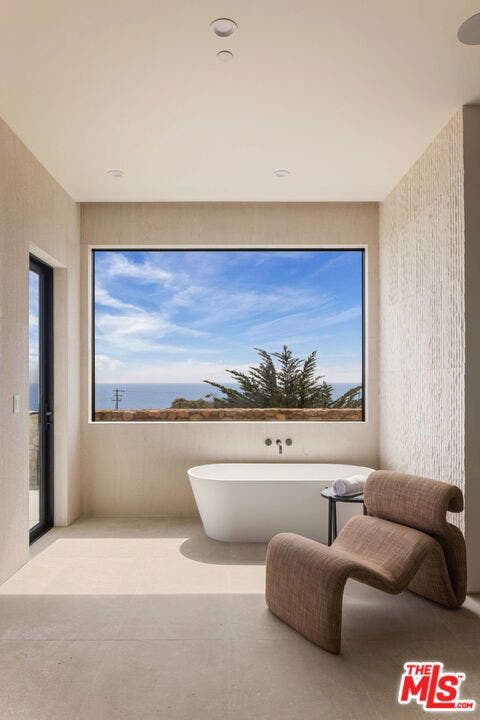 11624 Ellice Street, Malibu, CA 90265