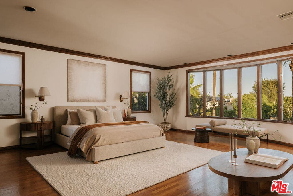 143 Marguerita Avenue, Santa Monica, CA 90402 143 Marguerita Avenue, Santa Monica, CA 90402