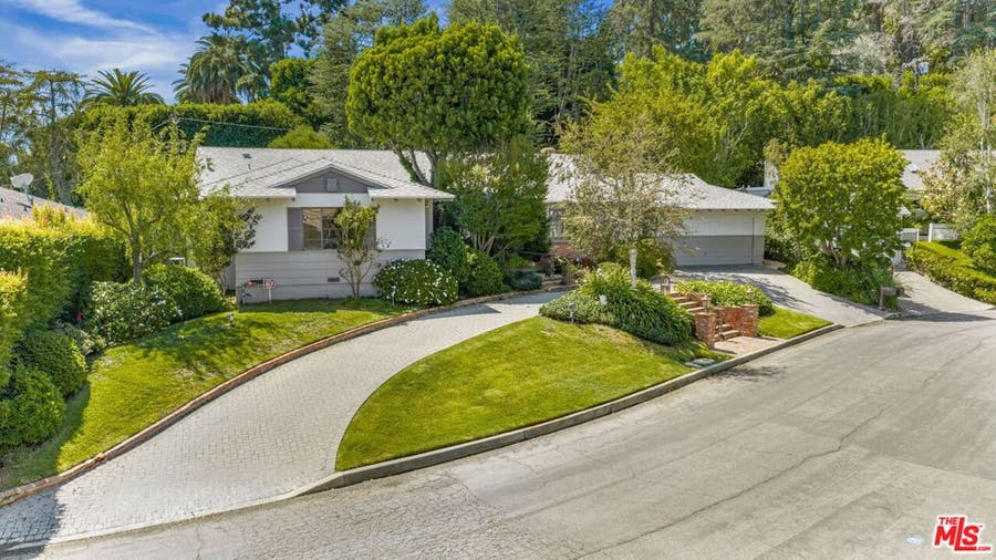 Property photo for 676 Elkins Road, Los Angeles, CA