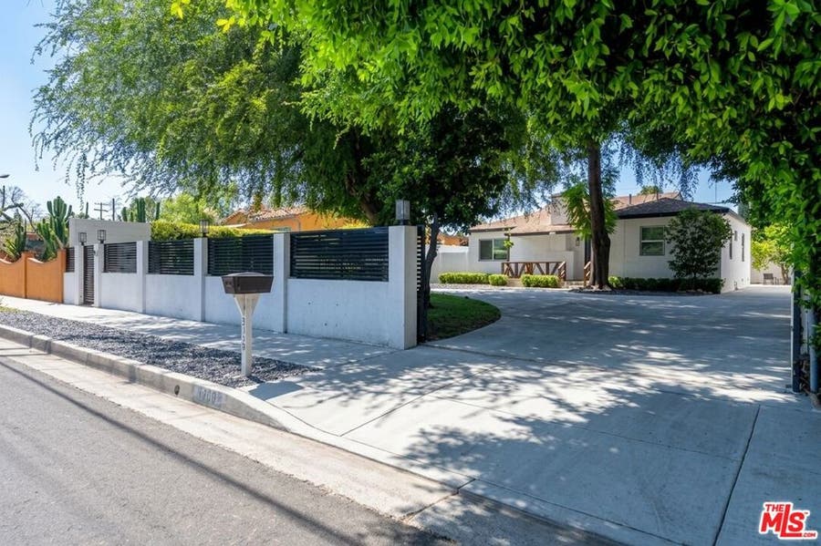 Property photo for 5409 Fallbrook Avenue, Los Angeles, CA