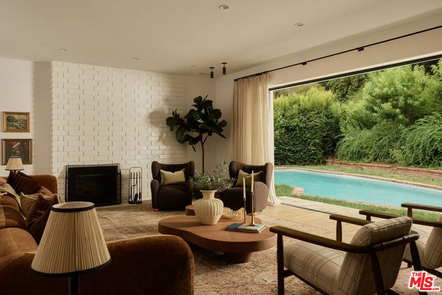 Property photo for 1229 Chantilly Road, Los Angeles, CA