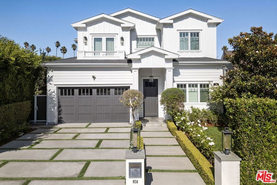 Property photo for 926 S Gretna Green, Los Angeles, CA