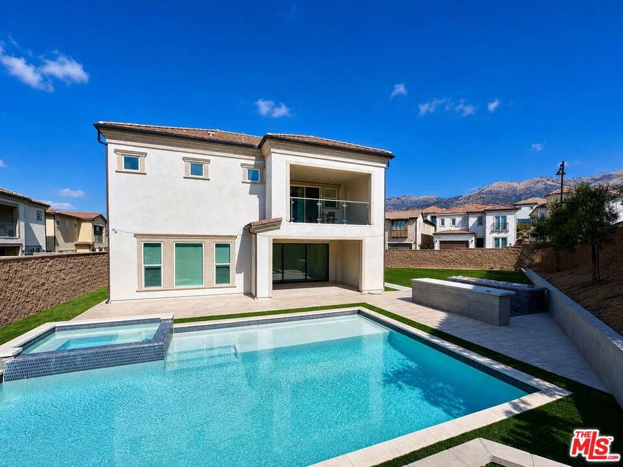Property photo for 12316 N Finch Court, Porter Ranch, CA