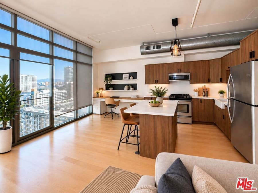 Property photo for 1100 S Hope Street, #1510, Los Angeles, CA