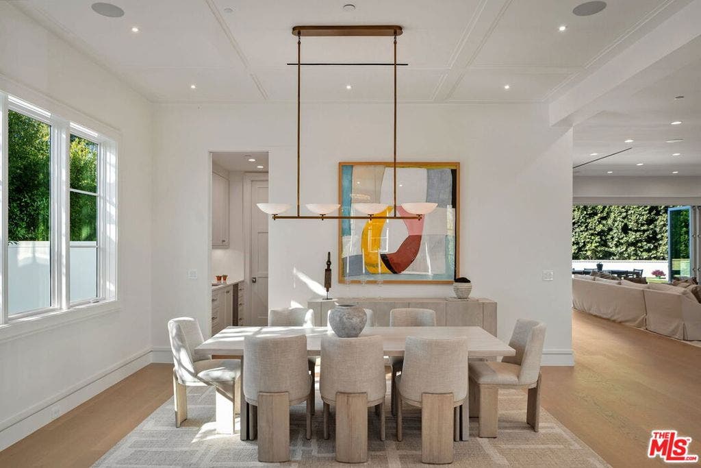 1675 San Remo Drive, Pacific Palisades, CA 90272