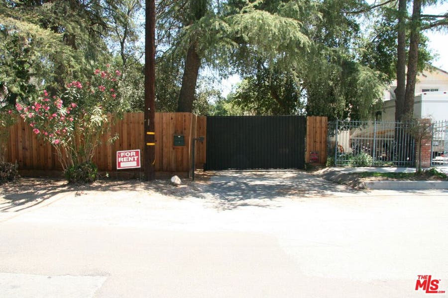 Property photo for 9814 Baden Avenue, Chatsworth, CA