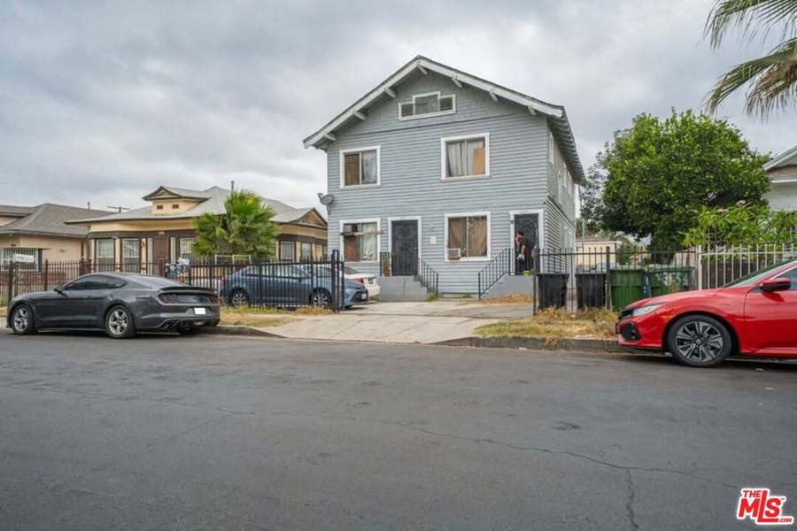 Property photo for 431 E 41st Place, #431 1/2, Los Angeles, CA
