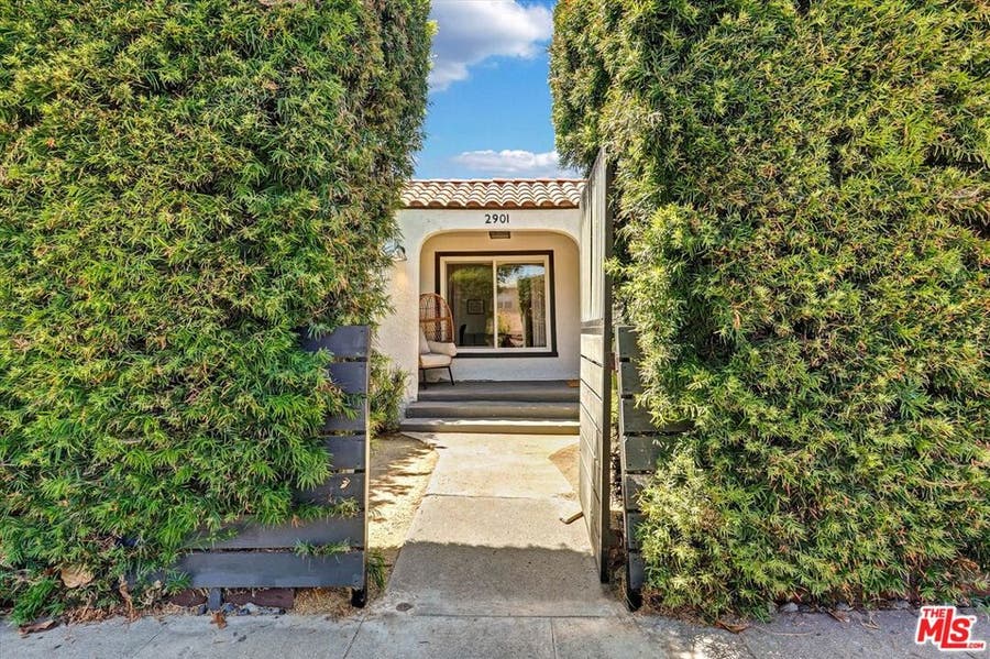 Property photo for 2901 S Redondo Boulevard, Los Angeles, CA