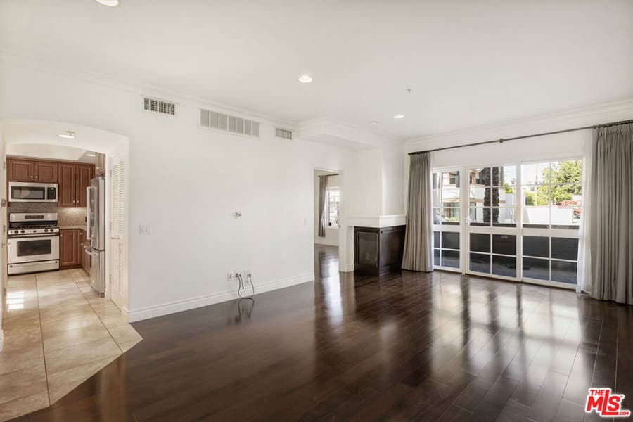 Property photo for 851 N San Vicente Boulevard, #102, West Hollywood, CA