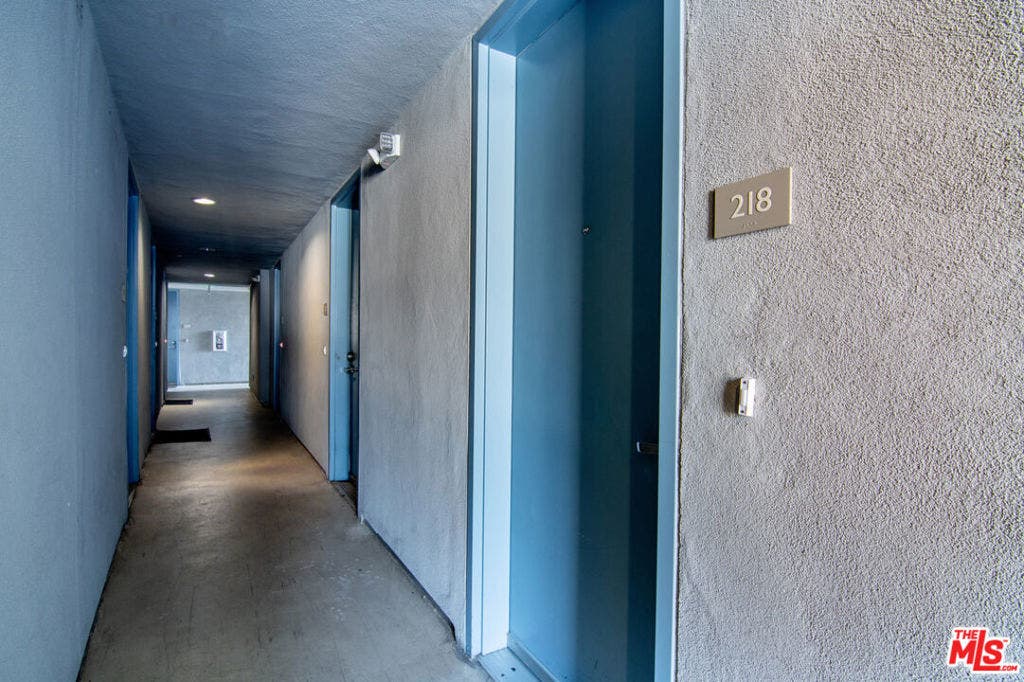 1299 E Green Street, Pasadena, CA 91106 1299 E Green Street, Pasadena, CA 91106