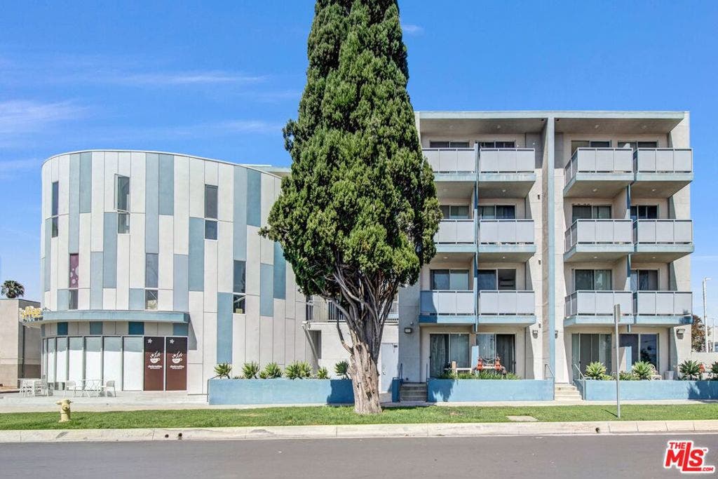1299 E Green Street, Pasadena, CA 91106 1299 E Green Street, Pasadena, CA 91106