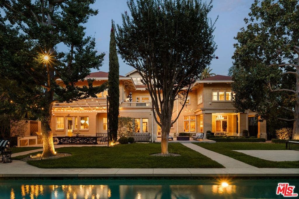 601 S Windsor Boulevard, Los Angeles, CA 90005