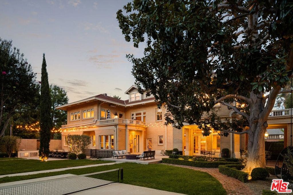 601 S Windsor Boulevard, Los Angeles, CA 90005