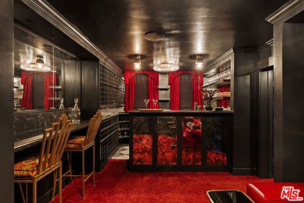 601 S Windsor Boulevard, Los Angeles, CA 90005