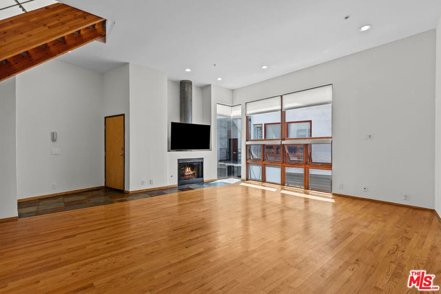 Property photo for 343 Rennie Avenue, #7, Venice, CA