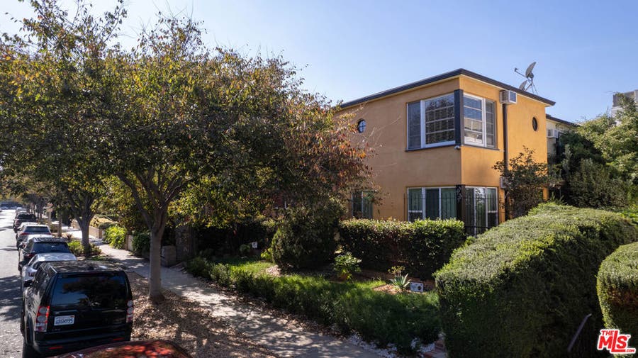 Property photo for 305 S Reeves Drive, #305 B, Beverly Hills, CA