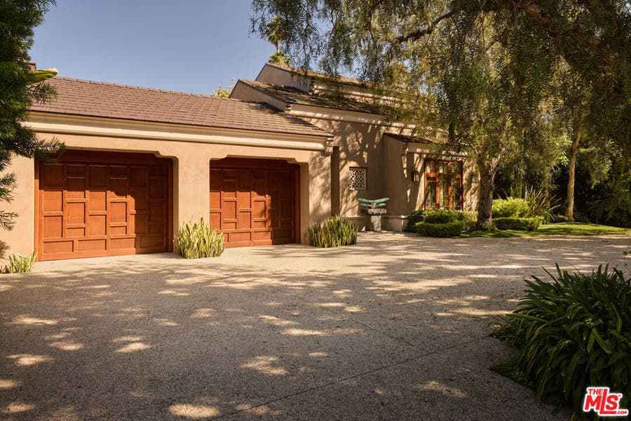 Property photo for 414 Lomond Avenue, Los Angeles, CA