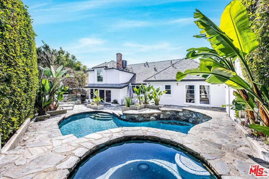 Property photo for 1322 Londonderry Place, Los Angeles, CA