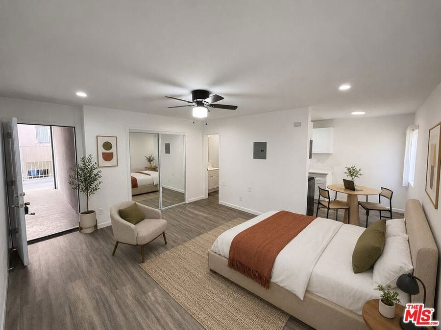 Property photo for 1170 Crenshaw Boulevard, Los Angeles, CA