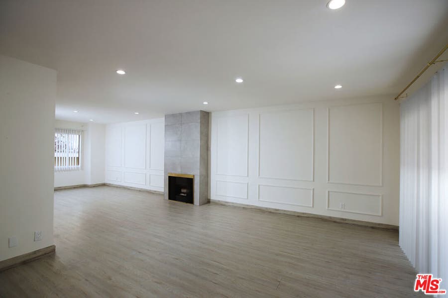 Property photo for 10214 Samoa Avenue, #25, Los Angeles, CA