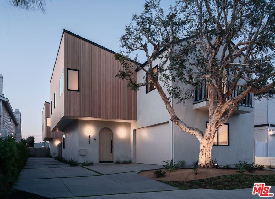 Property photo for 2121 Curtis Avenue, #B, Redondo Beach, CA