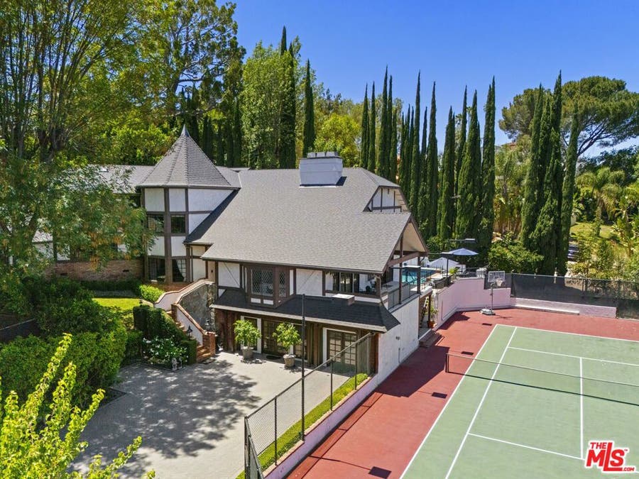 Property photo for 19540 Wells Drive, Los Angeles, CA