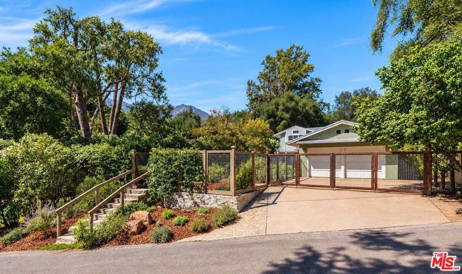 Property photo for 1446 Bonnell Drive, Topanga, CA