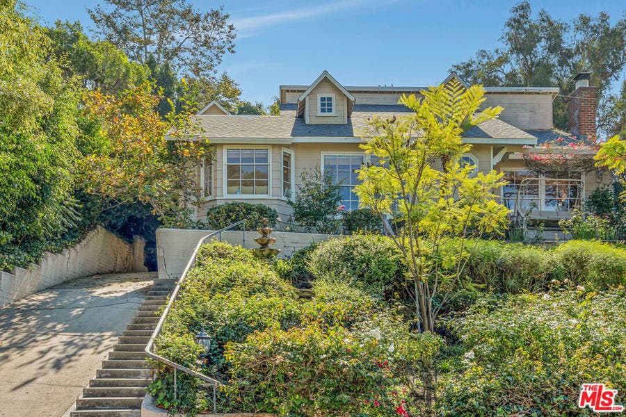 Property photo for 3331 Bennett Drive, Los Angeles, CA