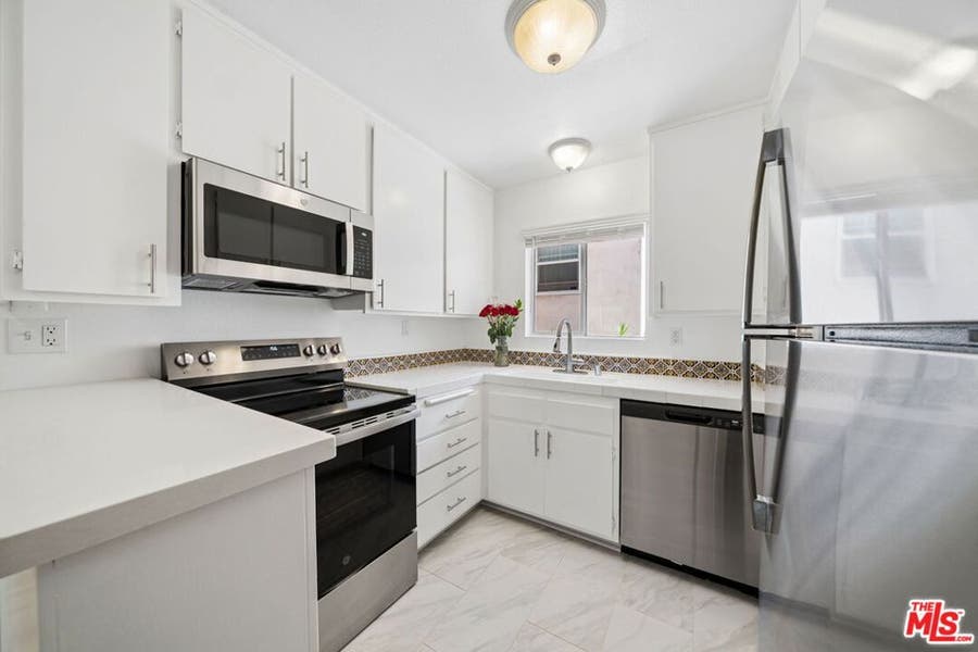 Property photo for 1028 7TH Street, #102, Santa Monica, CA