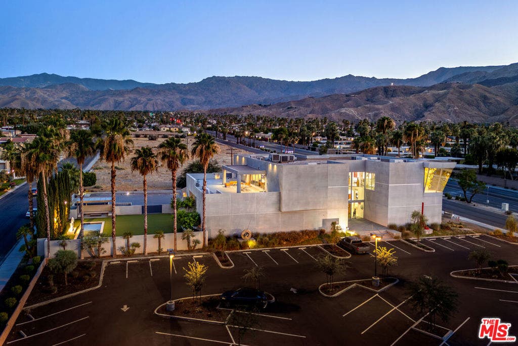 45450 Highway 74, Palm Desert, CA 92260 45450 Highway 74, Palm Desert, CA 92260