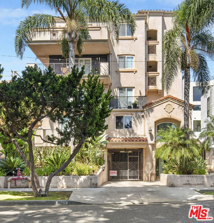 Property photo for 8609 W West Knoll Drive, #H, West Hollywood, CA