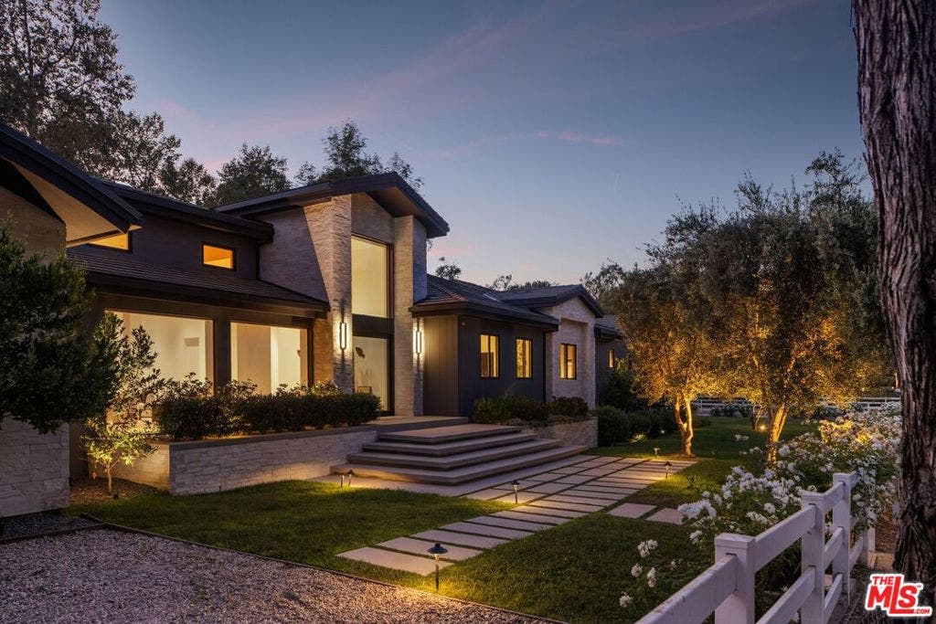 5717 Round Meadow Road, Hidden Hills, CA 91302 5717 Round Meadow Road, Hidden Hills, CA 91302