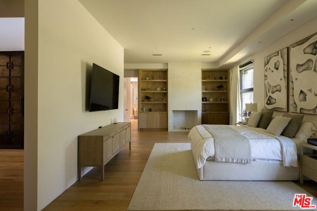 5717 Round Meadow Road, Hidden Hills, CA 91302 5717 Round Meadow Road, Hidden Hills, CA 91302