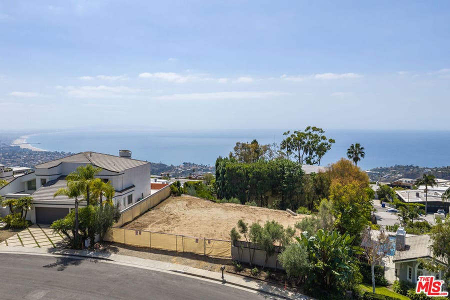 Property photo for 16810 Glynn Drive, Los Angeles, CA