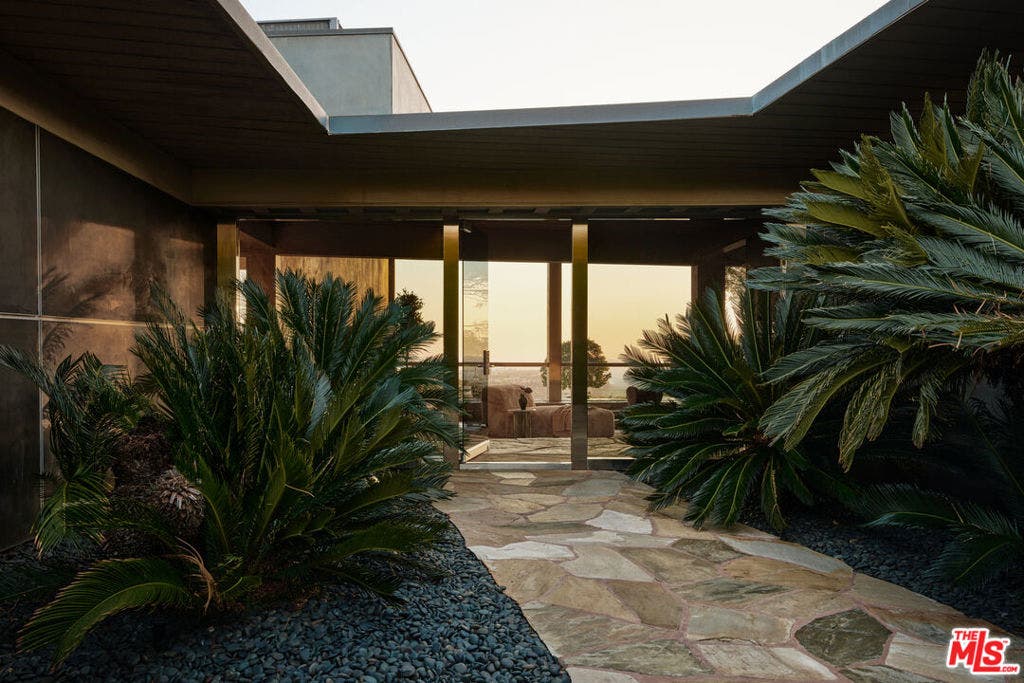 624 Cole Place, Beverly Hills, CA 90210 624 Cole Place, Beverly Hills, CA 90210